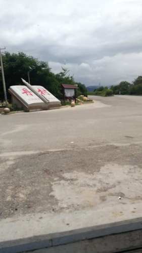 惠发商行景观大道尖峰高铁方向
