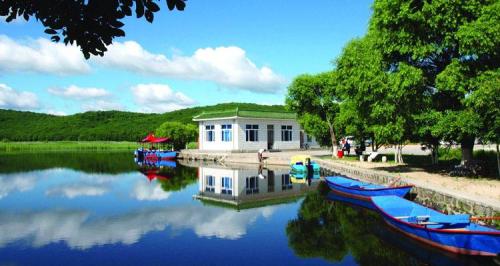 紫菱湖景区(暂停开放)