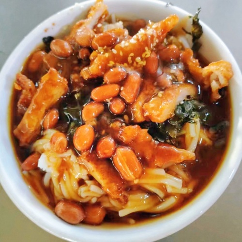 外贸坡粉店
