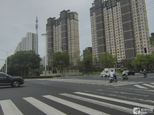 雅居乐望湖口袋公园