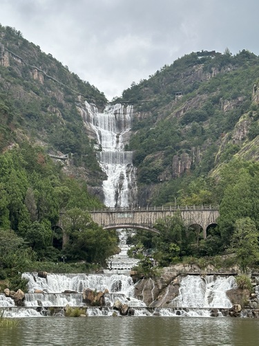 天台山大瀑布