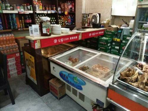 老万砂锅(一分店)