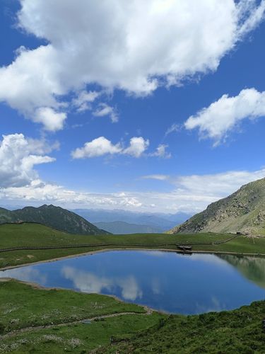 青海互助北山国家森林地质公园浪士当中心景区