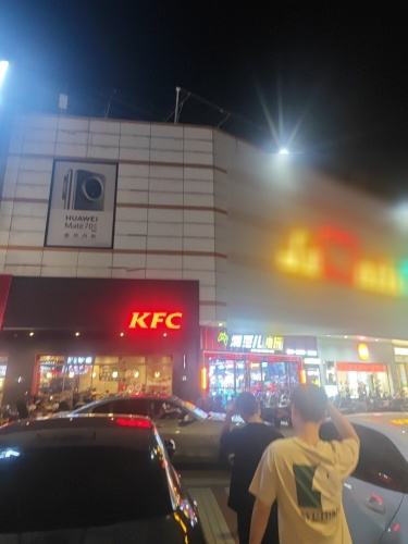 乐卖特(万福隆店)