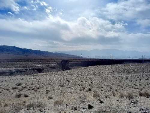 嘉峪关戈壁大峡谷地质公园