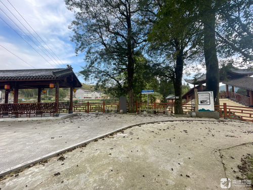 峰文村古树公园