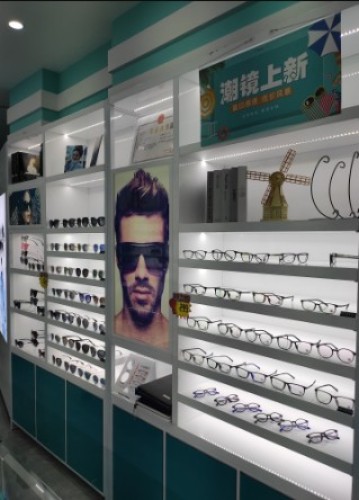 禄可眼镜O2O工厂店(秀英万达广场店)