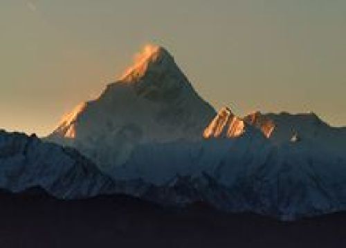 贡嘎山