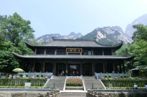 黄山慈光阁