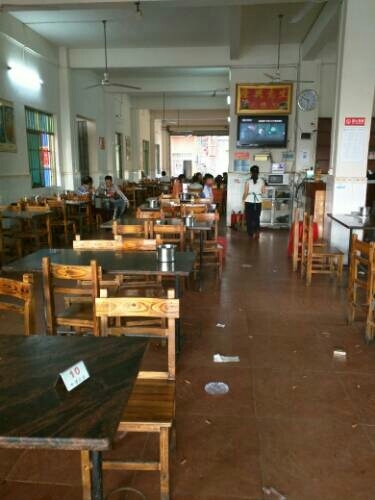 富临中西茶楼(向荣路总店)
