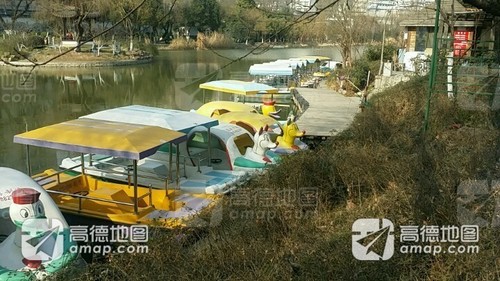 乌龙潭公园游船码头