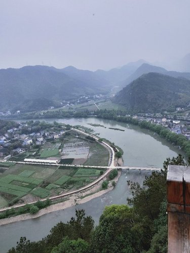 龙山风景区