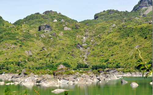 小南海古地震遗址