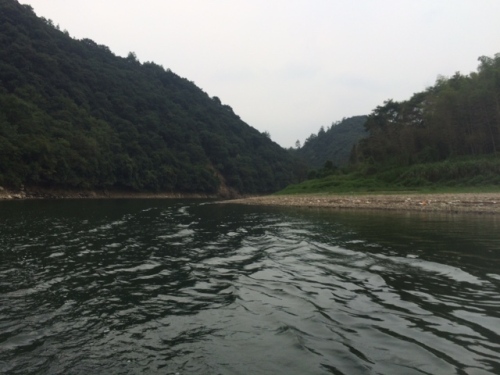 蓝水河漂流风景区