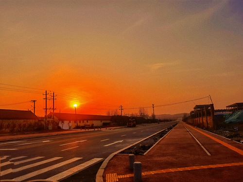 夏集彩虹广场