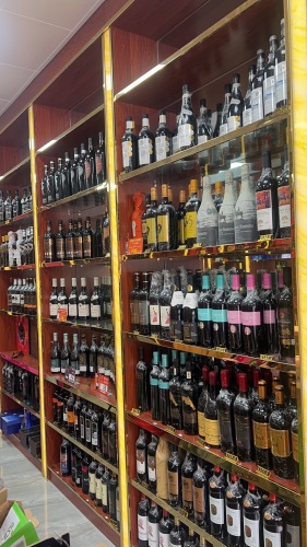 启新酒业(椰博店)