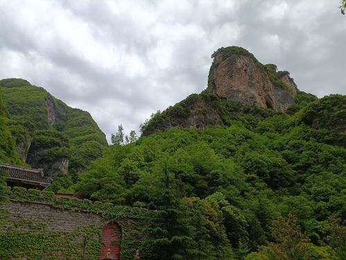 鱼泉山风景名胜区