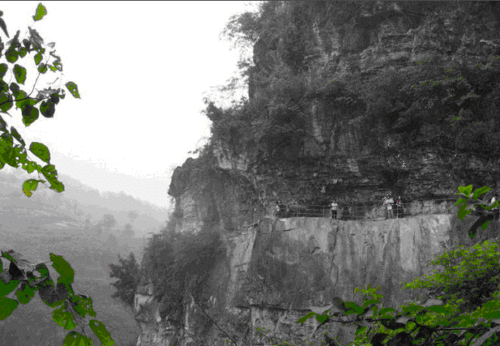 乌龙山[湖南凤凰乌龙山]