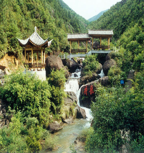 九坛沟