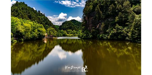 麦积山风景名胜区-仙人湖