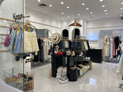 多宝利三楼58-60号CoCo·家(多宝利商业广场店)