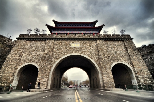仪凤门