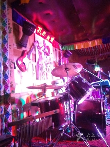 扎西美途音乐酒吧(暂停营业)的第3张图片的图片资料