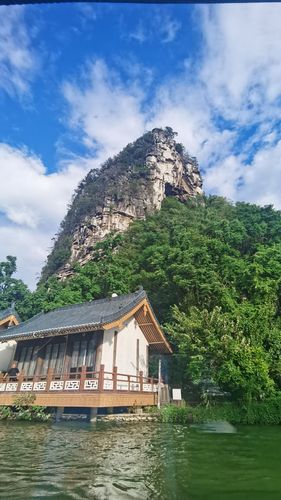 象鼻山渔人码头