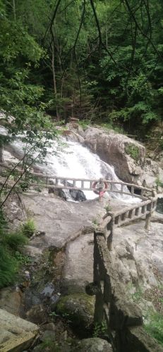 威虎山柴河九寨自然生态旅游区-龙潭瀑布