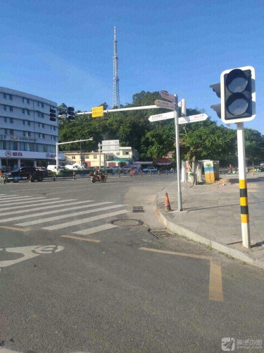 爱玛电动车总店(中心大道店)