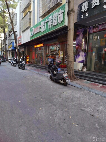 南国特产聚广祥超市(商品街店)