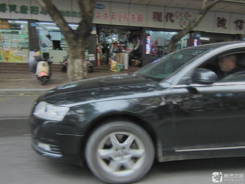 诚信大酒店(南川万达广场店)