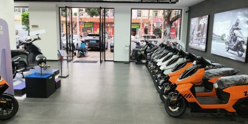 ZEEHO极核电动(文昌文新路店)