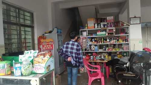 澄迈县老城镇罗哥小卖部
