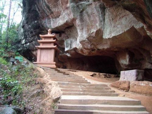赣州通天岩