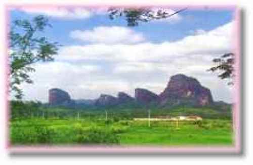 韶石山