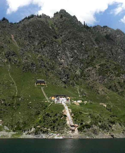 天山天池风景区-西王母祖庙