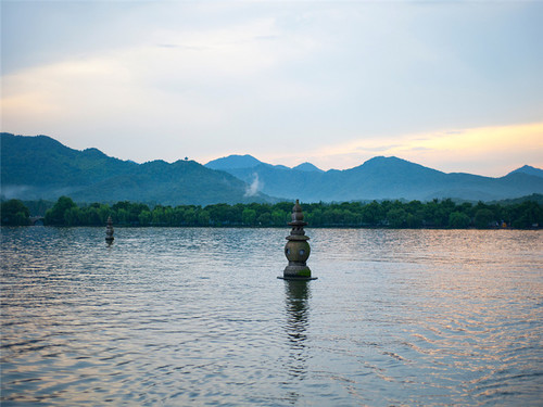 杭州西湖风景名胜区-三潭印月