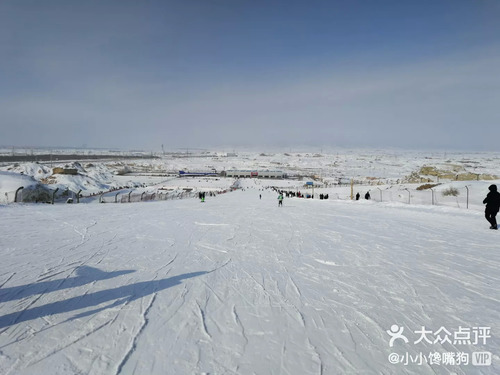 龙山滑雪场