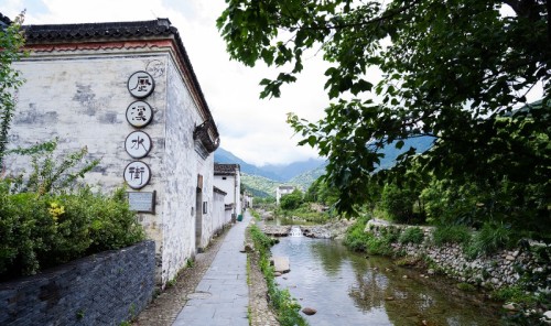 牯牛降历溪风景区