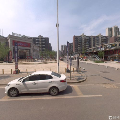 新华联梦想城湖湘商业街区