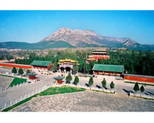 中岳庙