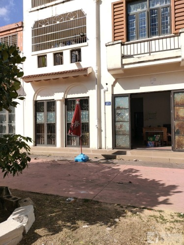 锦华便利店(龙江风情小镇店)