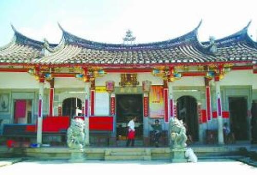灵岩殿