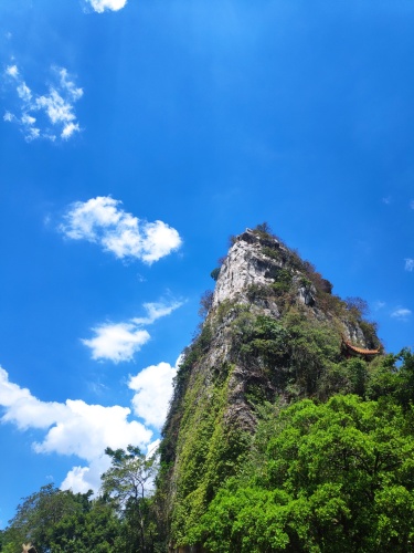 箭盘山奇石园