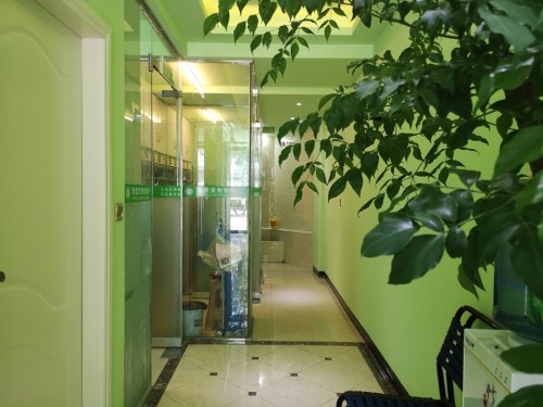宠健宠物诊所(南岸鼎业店)