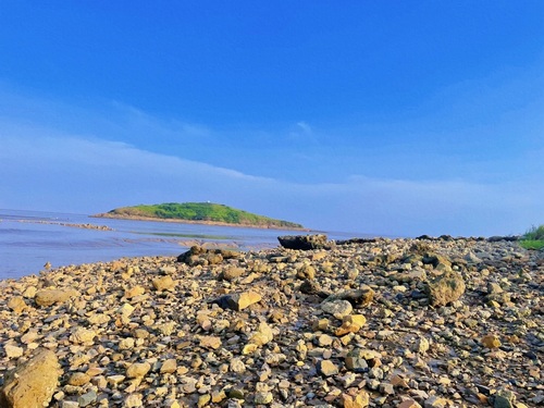 海滨公园(盐平塘东路)