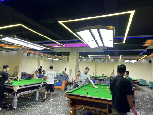 V1台球会所