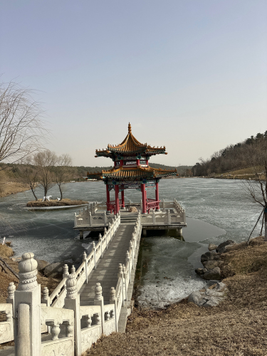 源生湖