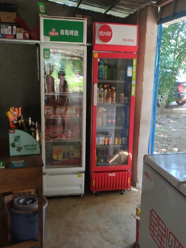 临高县多文镇美图村副食店
